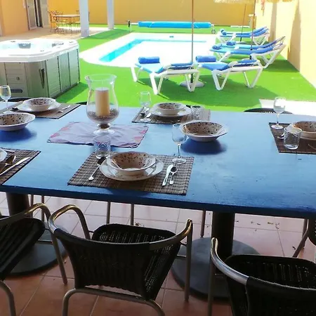 Luxury At Golf Course *